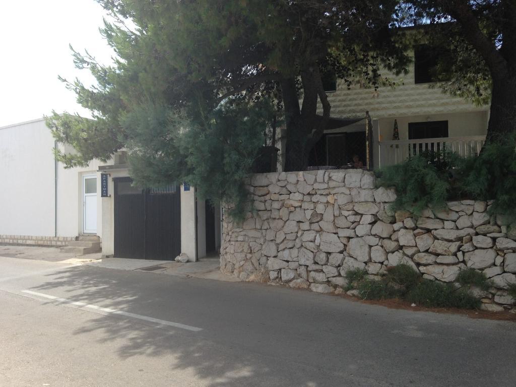 Apartment Puh Betina  Δωμάτιο φωτογραφία